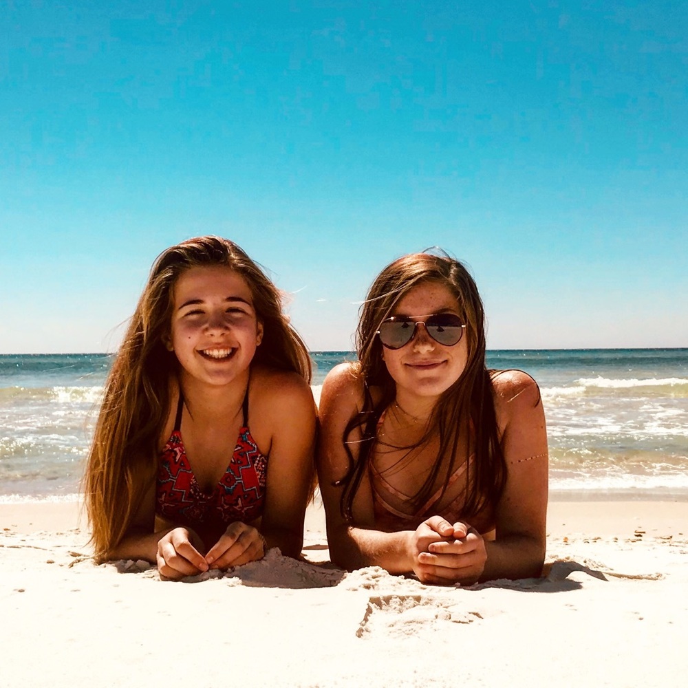 Meet your Posher, Charlotte